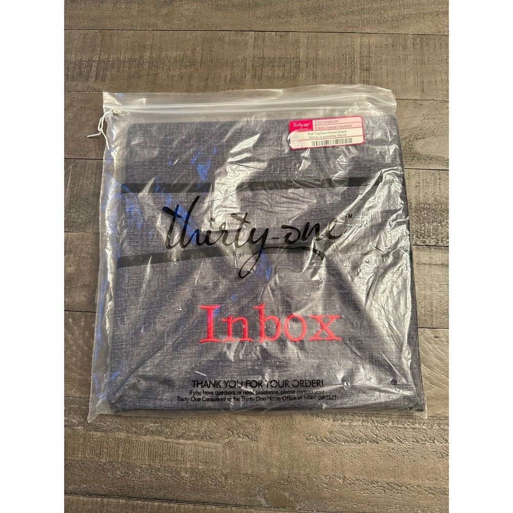 NWT Thirty One Grey‎ Wall Together Pocket Board with "Inbox" Embroidered in Red